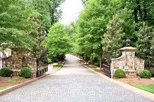 countryhillsestates-green-entrance-12-16