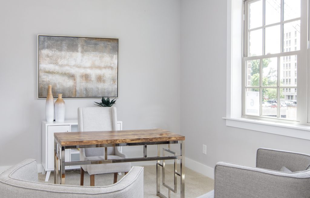 Find the perfect homework station before back to school begins