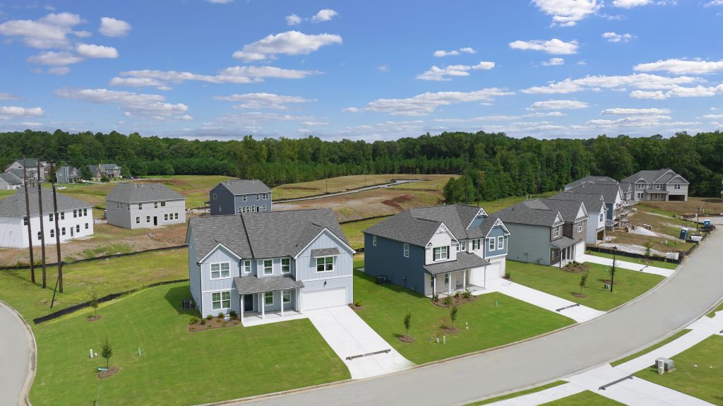 New homes in Cobb County Community Autumn Brook