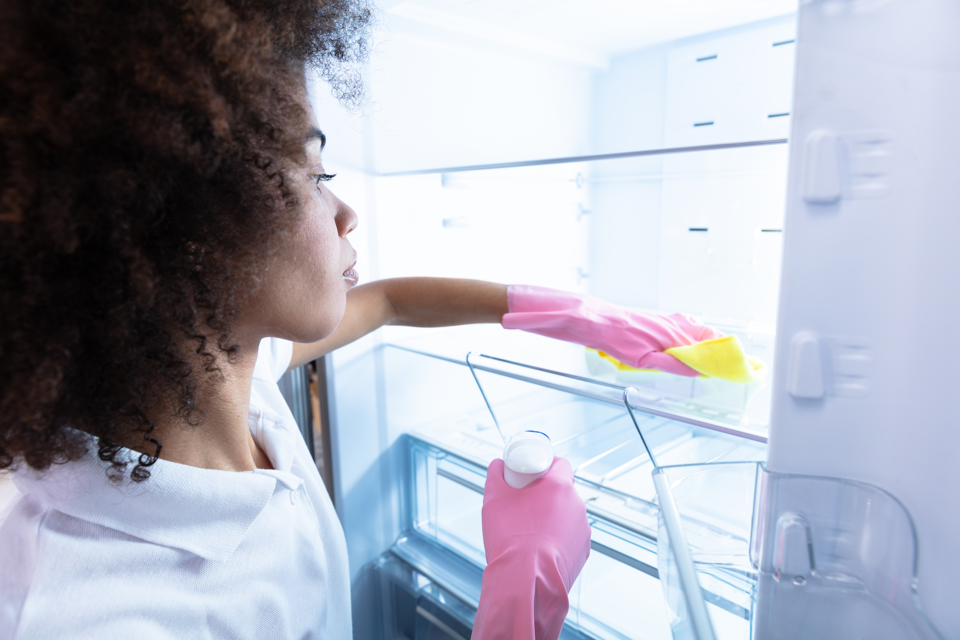 Cleaning food storage spaces ©Andrey_Popov