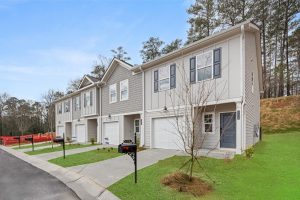 New townhomes at Notting Hill at Arlington in Southwest Atlanta