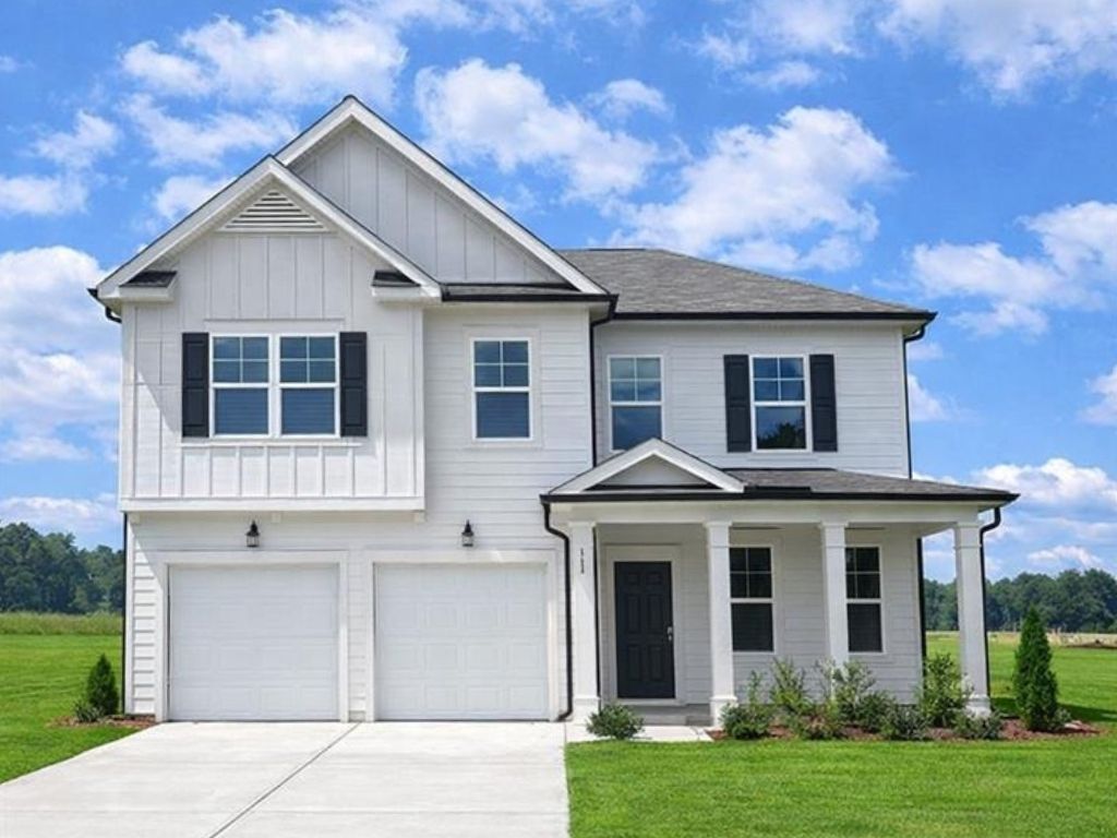 Craftsman-style move-in ready home in Conyers at Hillbrooke Preserve.