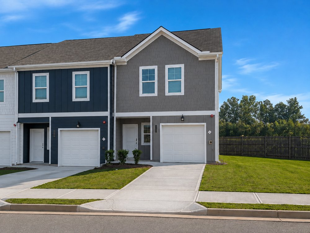 9458 Maple Grove Ln, Jonesboro, GA 30238
